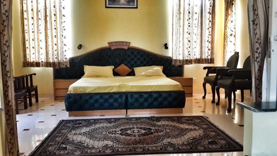 Kajipuria Resort Gajraula Eksteriør billede