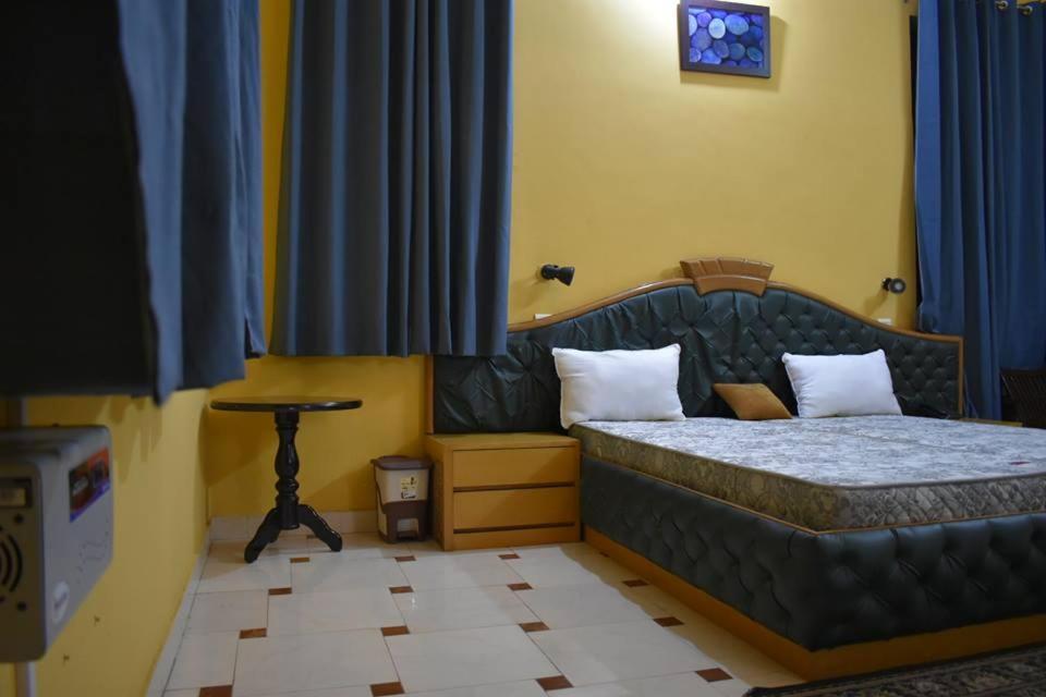 Kajipuria Resort Gajraula Eksteriør billede